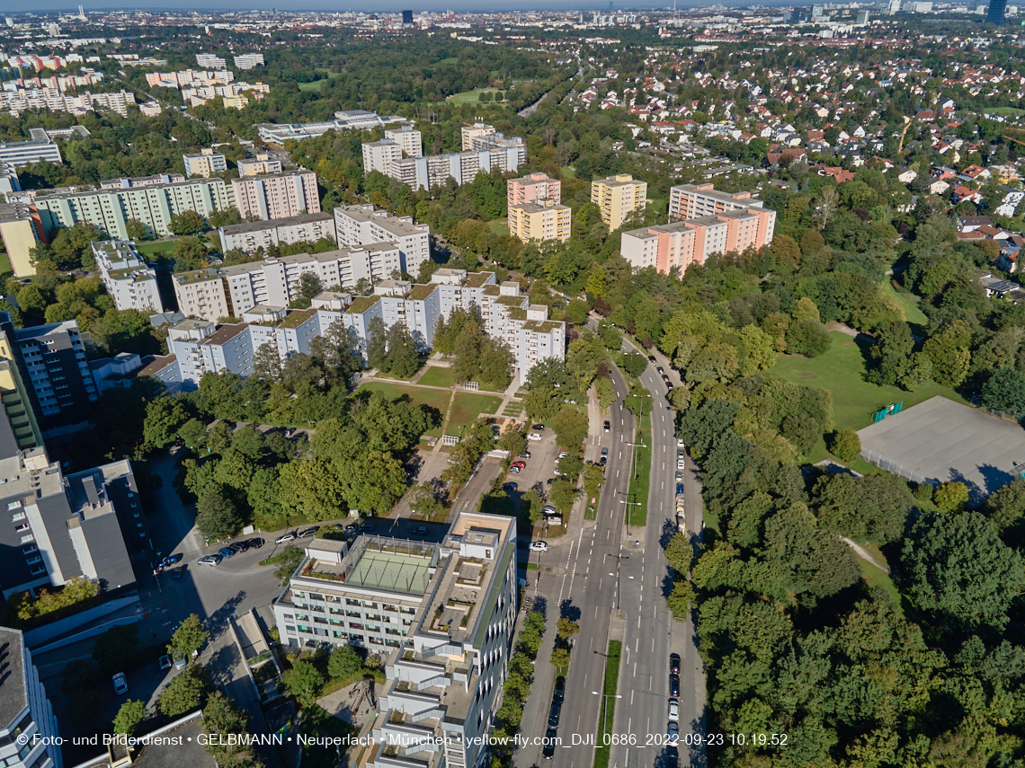 23.09.2022 - Sanierung am Karl-MArx-Ring 11-21 in Neuperlach